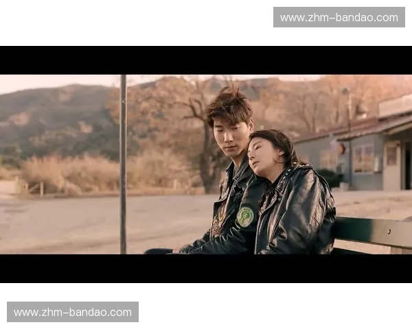 红枫与巨龙的博弈：一场跨越半个地球的生活美学与未来豪赌